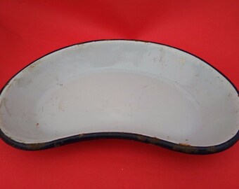 Vintage White Enamelware Surgical Tray, Industrial Farmhouse Decor Organizer