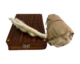 Charkha (filatoio) in legno realizzato a mano con punte di cotone / Filatoio indiano portatile