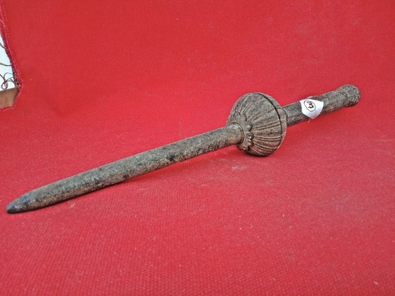 1900's Antique Hand Carved Mughal Spear Head Lance Dagger Point Unique Indian Collectible Weapon for History Enthusiasts and Decor Lovers