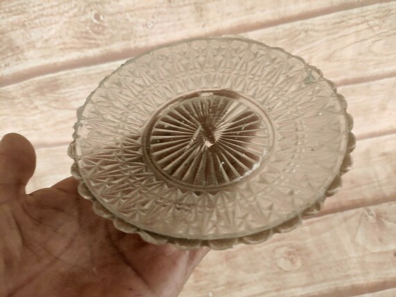 Rare Vintage Bread and Butter Glass Plate– Antique Engraved Pat Glassware, Collectible Dessert Dish for Unique Tableware and Nostalgic Décor