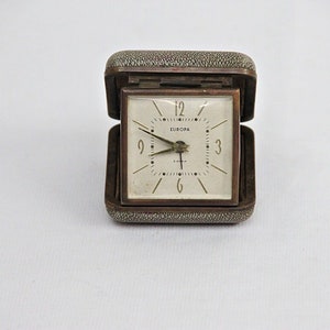 Retro Europa 2-Jewel Travel Pocket Alarm Clock– Classic Vintage Timepiece for Restoration | Rare Unique Collector’s Item with Timeless Charm