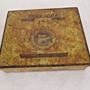 Scatola di latta per sigarette vintage State Express 555, antica scatola inglese per il tabacco / Decorazione da collezione per fumatori / Raro cimelio pubblicitario