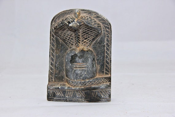Black Marble Stone Lord Shiva Lingam Statue – Rare Vintage Handmade Hindu Idol Decor | Unique Spiritual Gift | Timeless Home Accent