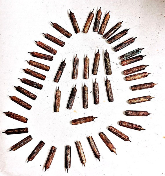 45-Piece Vintage R. Esterbrook Relief No. 314 Dip Pen Nib Set English-Made Writing Tools, Collector’s Gem Unique Calligraphy & Crafting Find