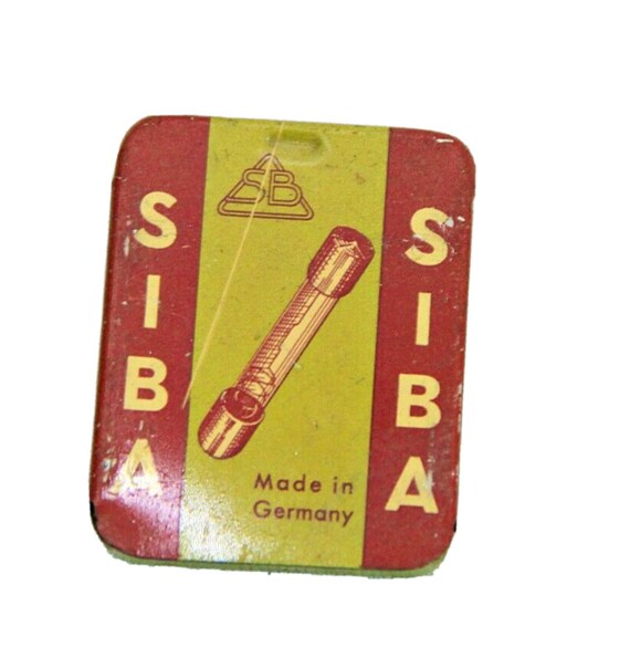Siba Tin Litho Box Vintage Miniature Holder – Glass Fuses Germany Collectible Retro Decorative Storage