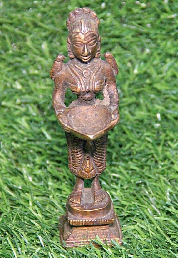 Vintage Brass Statue of Lady with Deepak Timeless Traditional Collectible Home Decor Charm Unique Gift for Enthusiasts and Collectors