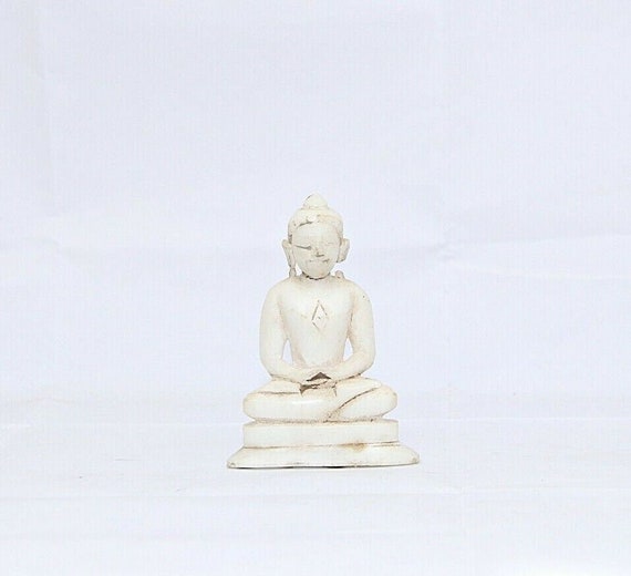 Old Vintage Handmade Lord Mahavira Marble Statue Idol Sculpture Collectible Figural Decor for Home and Spirituality Enthusiasts J1