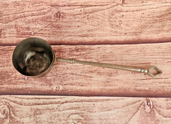 Antique Handcrafted Brass Water Pot Vintage Kitchenware, Unique Brass Decoration, Rustic Decor, Collectible for Traditional or Modern Spaces