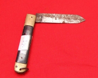 Antique Folding Pocket Knife: Iron Blade, Brass Horn Hilt, Collectible