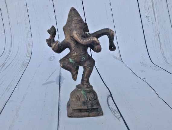 Rare Antique Hand Crafted Brass Dancing Ganesha Statue Hindu God Idol Rich Patina Decorative Spiritual Meditation Collectible Figurine India