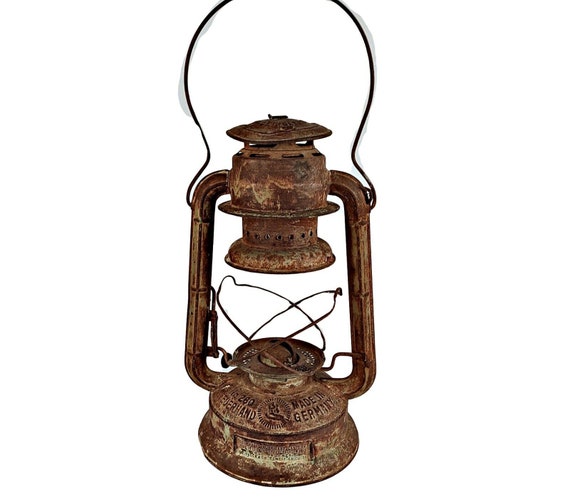Vintage Feuerhand Nr. 260 Oil Lantern– Antique German Kerosene Lamp | Rustic Décor | Collectible Industrial Lighting (Globe Not Included) G1