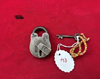 Lucchetto vintage Harrison R.P. Locks a 4 leve in ottone e ferro con chiave – Oggetto da collezione indiano (H8)