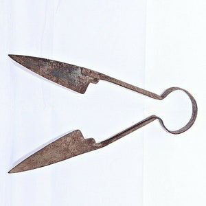 Vintage 1930s to 1950s Metal Sheep Shears Trimmers Rustic Farm