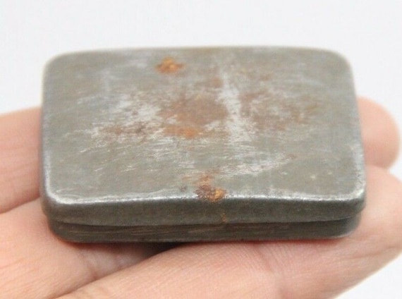 Rare Vintage Beautiful Small Empty Tiny Tin Box Collectible Gramophone Needles Box Antique Metal Storage Case Retro Music Memorabilia India