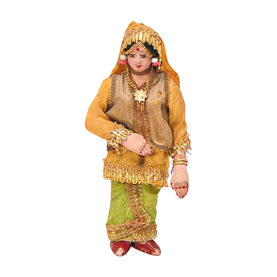7-Inch Rare Vintage Handcrafted Clay Punjabi Lady Doll - Decorative Indian Figurine - Unique Collectible for Cultural and Traditional Decor