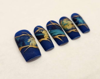 Ocean Marble press on nails