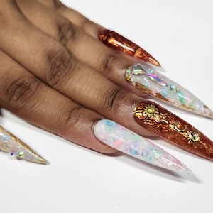 Harmonious Libra press on nails