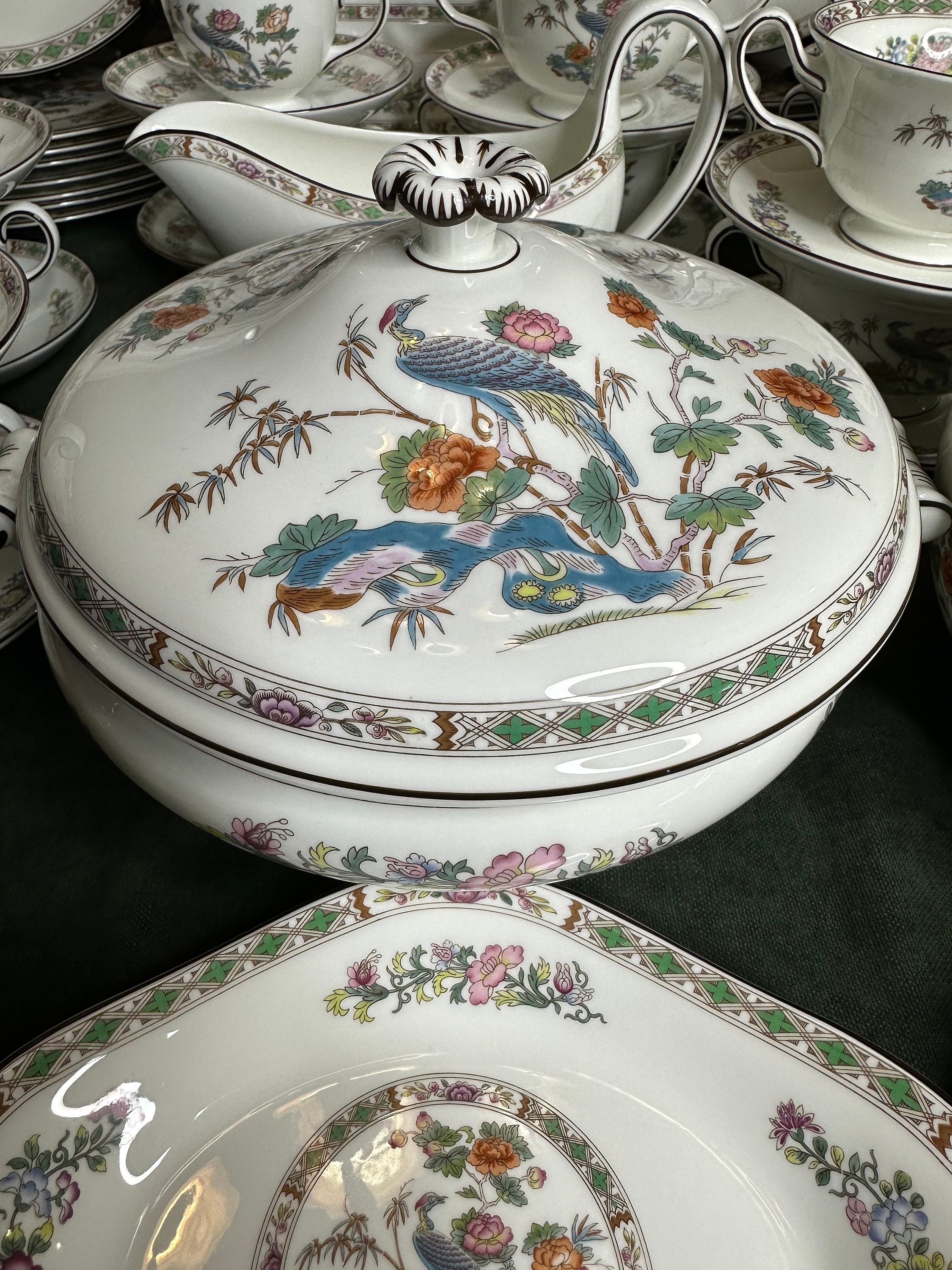 Vintage Wedgwood Kutani Crane Dinner Service Bone China 8 Place Setting