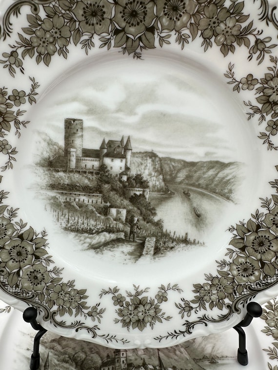 Vintage Seltmann Weiden Bavaria Barock Rheingau Dinner Service Set