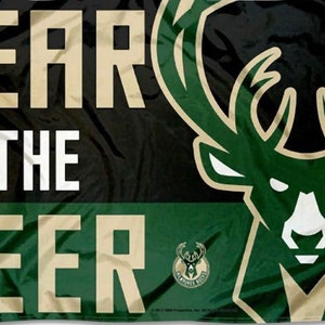 Vintage Milwaukee Bucks Fear the Deer Buck Basketball NBA T 