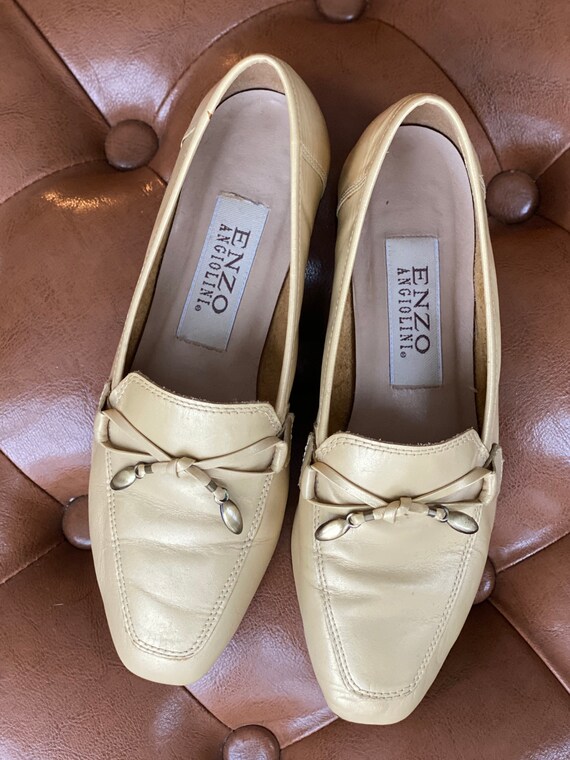 Cream sales leather loafers