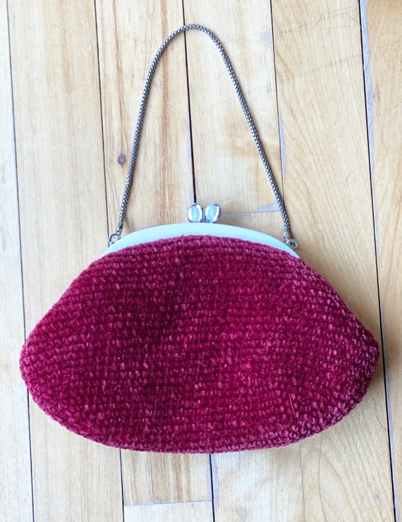 1950s Red Velvet Knitted Chenille Handbag With Pea
