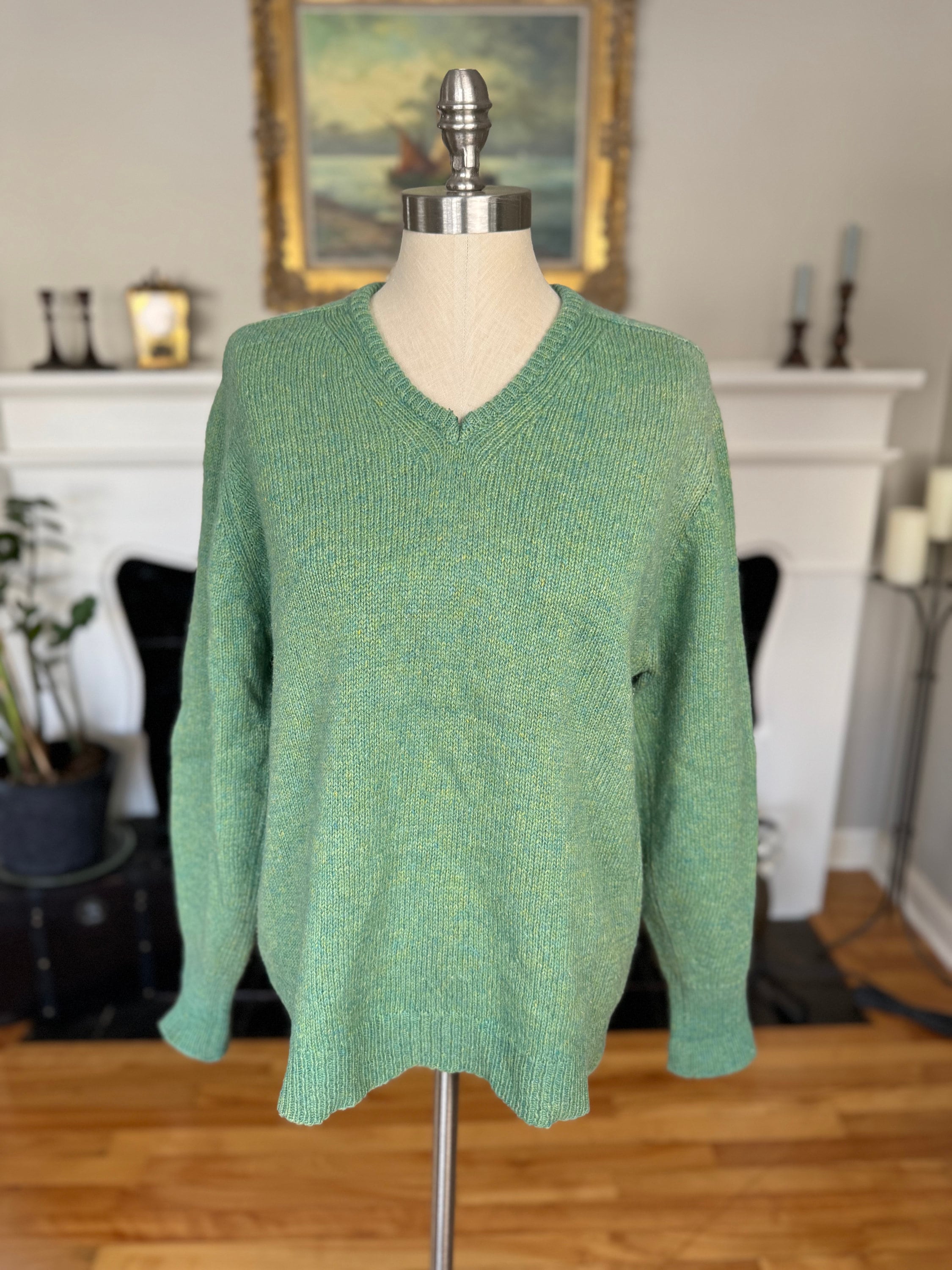 Vintage 60s 70s Jantzen Tumblespun Green V-neck Sweater