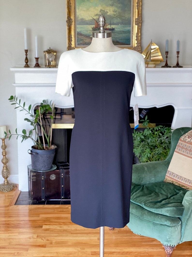 NWT size 4 Petite deadstock 80s90s vintage sheath dress in black and off-white by Liz Claiborne