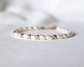 Pearl Bracelet, Freshwater Pearl Beaded Bracelet for Women, Pearl Jewellery, Dainty 14k Gold Fill Pearl Bracelet, Beaded Bracelet for Her