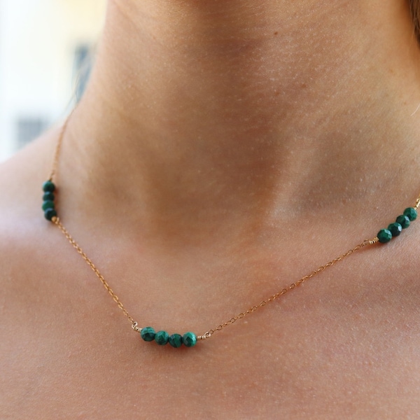 Malachite Necklace, Dainty Layering Necklace, Malachite Jewellery, Gold Minimalist Necklace, Gemstone Green Delicate Necklace for Women