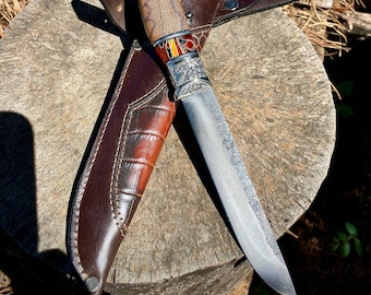 Handgemaakt koolstofstalen mes - "The Carver" - lemmet van 5" - marmeren houten handvat