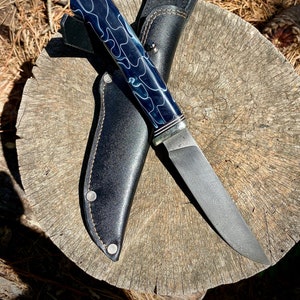 Handmade Damascus Steel Knife - “The Phantom” - 5” Blade - Black & White Acrylic Handle