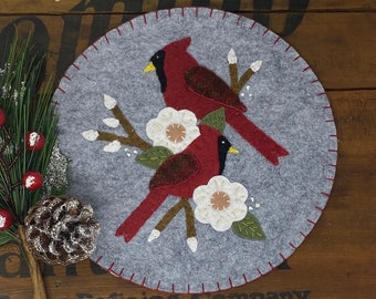 Primitive Stitchery CHRISTMAS Cardinals Penny Rug ~ Winter Candle Mat