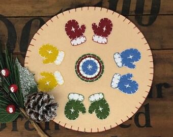 Primitive Stitchery CHRISTMAS Mittens Penny Rug ~ WINTER Snowflakes Mustard Candle Mat