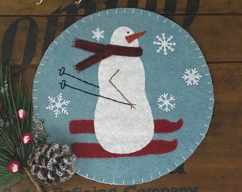 Primitive Stitchery CHRISTMAS Skiing Snowman Penny Rug ~ WINTER Snowflakes Candle Mat