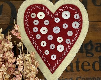 Primitive Stitchery Heart Shaped VALENTINES DAY Assorted Vintage Buttons Penny Rug ~ Candle Mat