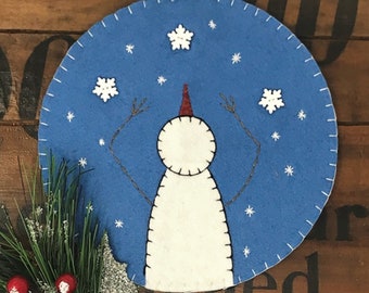 Primitive Stitchery CHRISTMAS Snowman & Snowflakes Penny Rug ~ WINTER Candle Mat