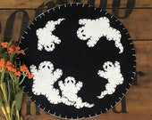 HALLOWEEN Primitive Stitchery GHOSTS Penny Rug Spooky FALL Candle Mat