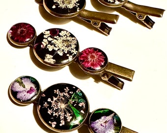 Handmade barrettes with real dried flowers, gears, glitter & pearls covered with resin