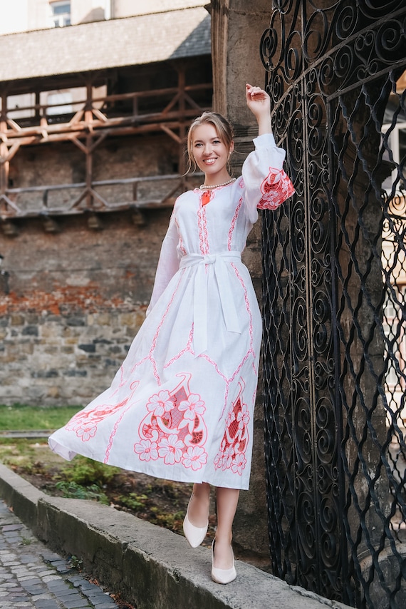 women's embroidered dress for wedding Women's Wendy Embroidered Dress (white tulle) XS-S