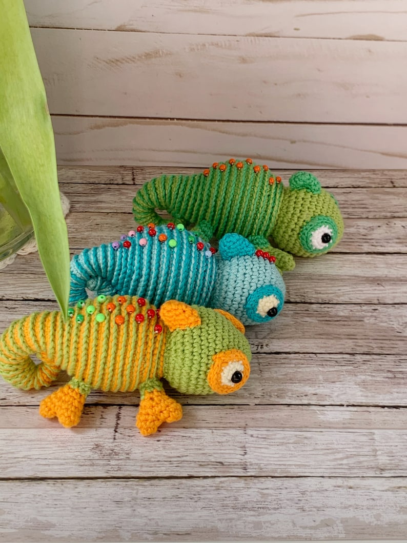 Crochet pattern, amigurumi chameleon, digital download image 6