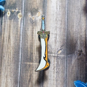 De Taurus Sword Emaille Pin