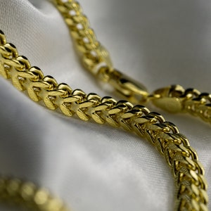 Authentic 14K Yellow Gold Hollow Franco Chain Necklace 2.5mm - 4mm & 16&quot; - 30&quot;