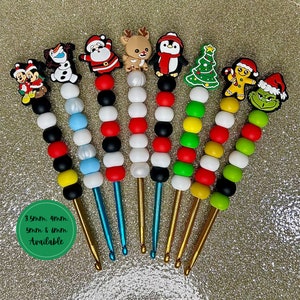 Christmas crochet hook beaded christmas crochet hook ergonomic personalised crochet hook gift christmas crochet gift crochet hook gift