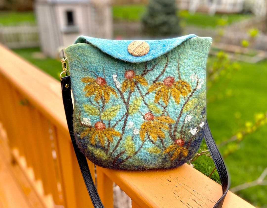Felted Bag rudbeckia, Wool Bag, Wool Crossbody Bag, Handmade Messender