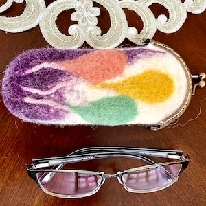 Felted glasses case &quot;Balloons&quot;, Wool protector for glasses, Glasses case, Handmade felt glasses case