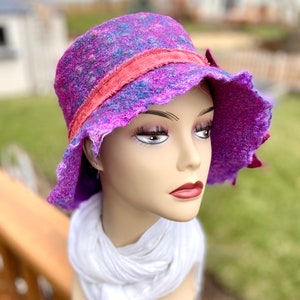 Felted hat, Wool hat, Handmade wool hat, Cloche Hat, Wool art hat, 1920&#39;s hat, Felt hat