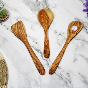 3-Piece Olive Wood Kitchen Utensil Set – Handmade – 2 Spatulas 30cm + Rice Spoon 27cm – Wooden Spoon Natural Gift Cooking Tools