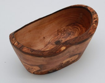 Rustic bowl made of olive wood, selectable length, handmade
