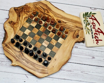 Rustiek schaakspel van olijfhout – Handgemaakte schaaktafel met schaakstukken – Cadeau voor mannen en schaakliefhebbers
